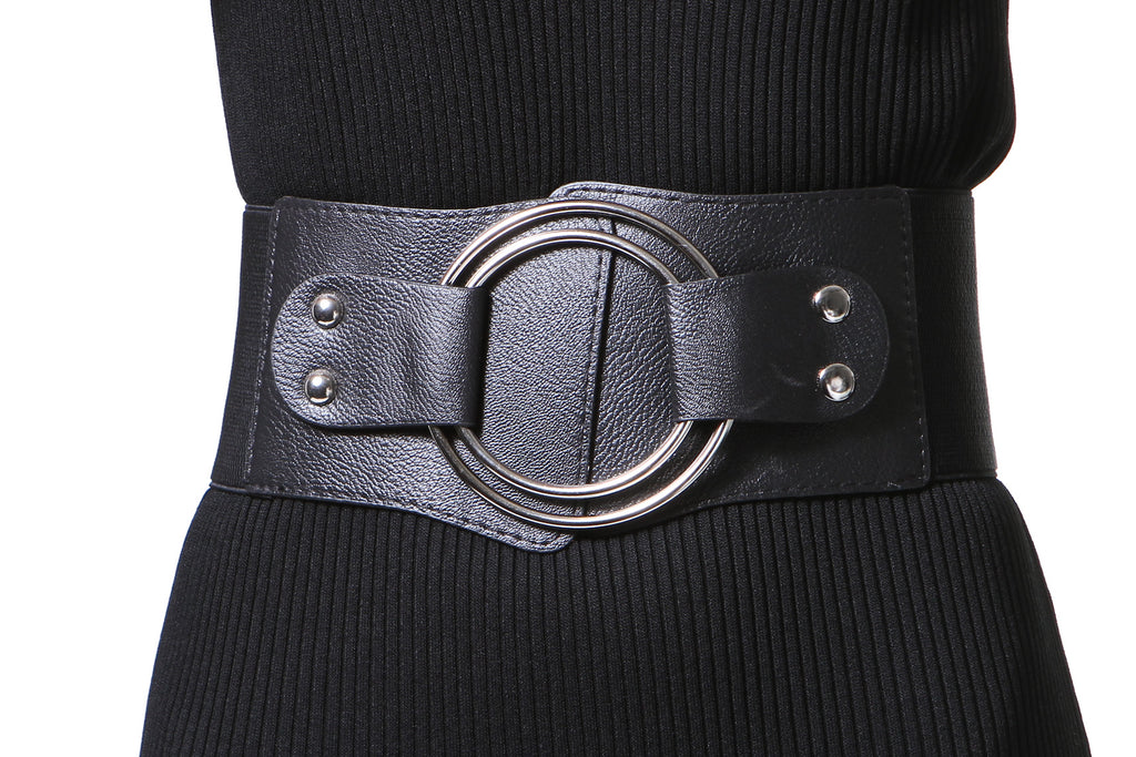 Wide Belt With Front Ring Closure